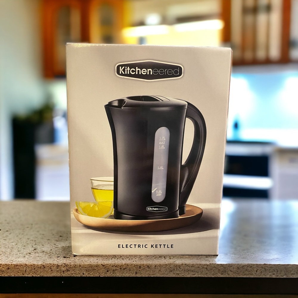 Kitcheneered Electric Kettle